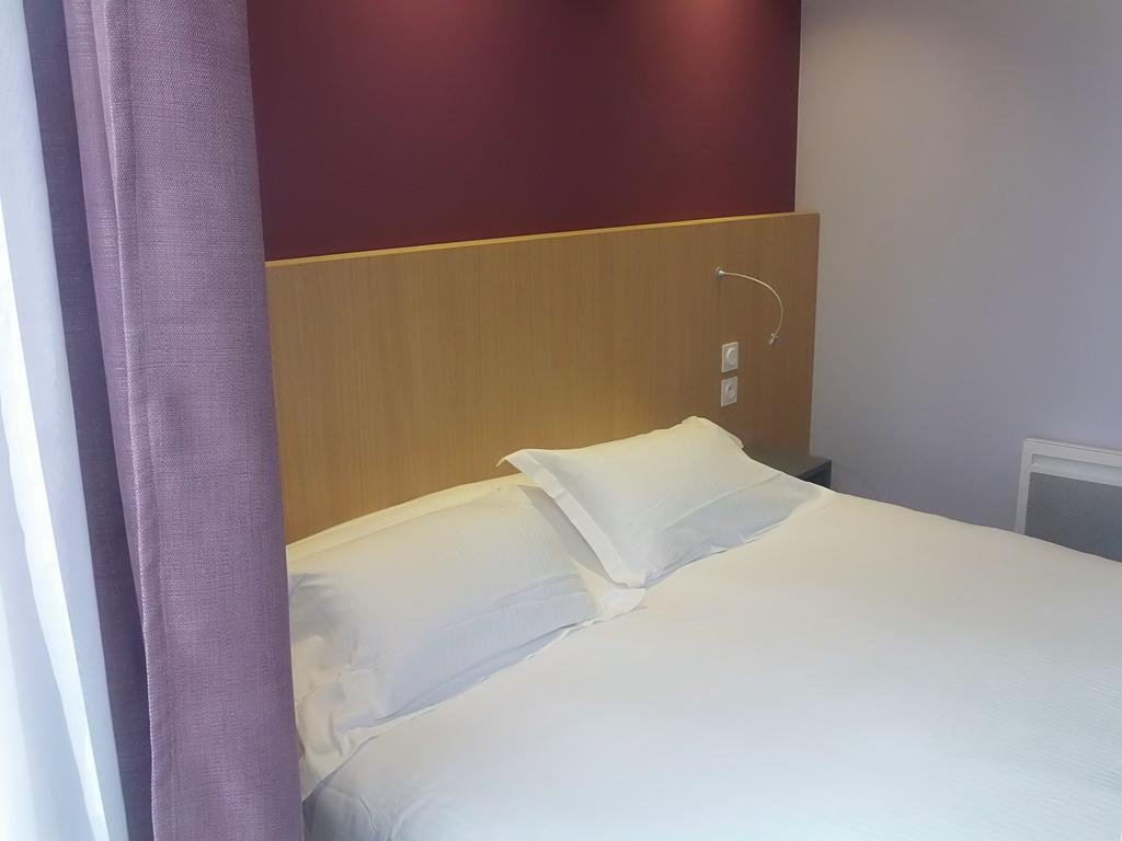 Hotel Restaurant Le Rive Gauche Joigny Room photo