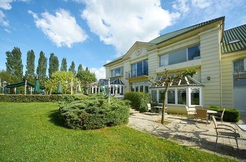 Hotel Restaurant Le Rive Gauche Joigny Exterior photo